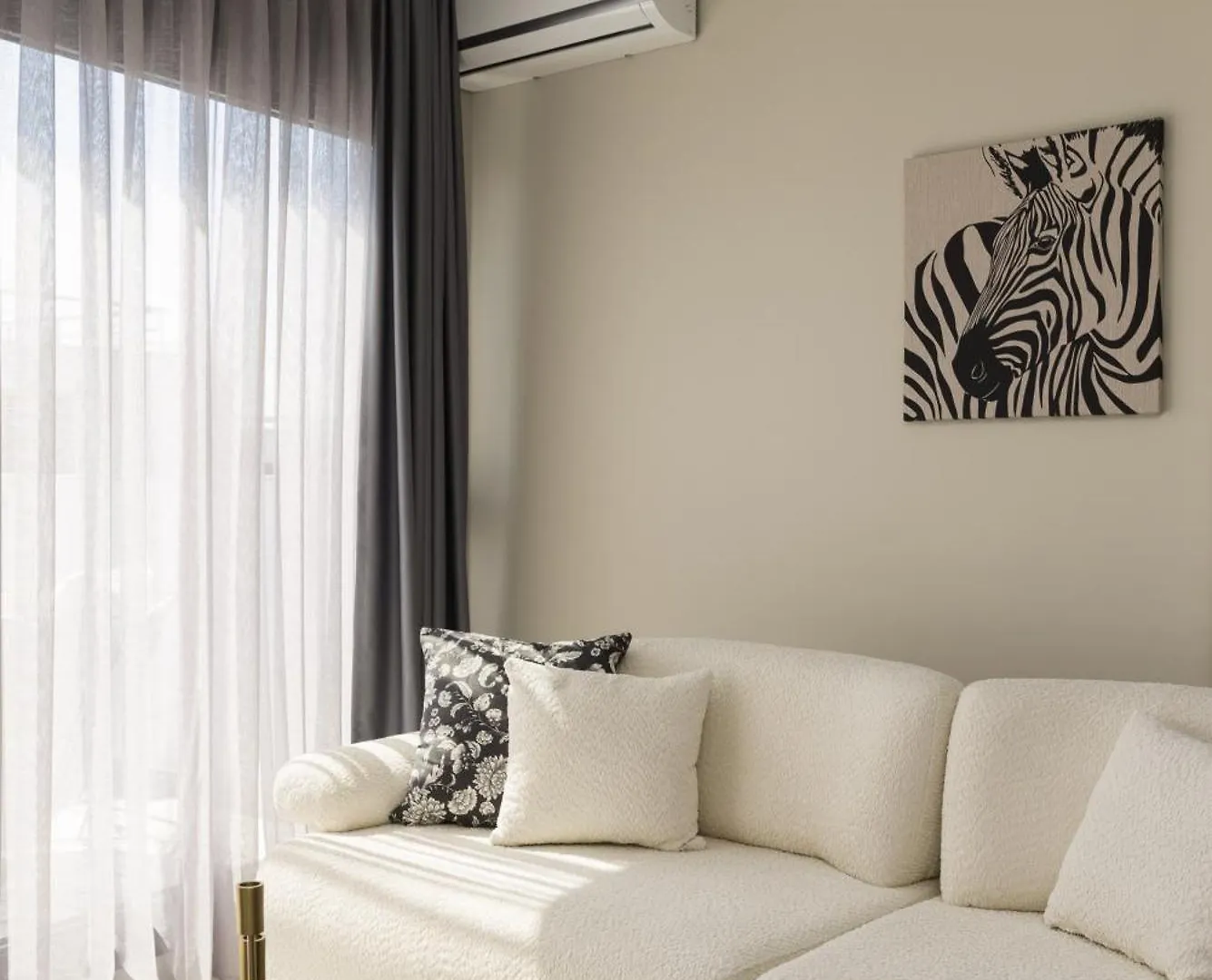 Ophelia Apartments By Halu!, Luxury Apt With Hot Tub Thessaloniki